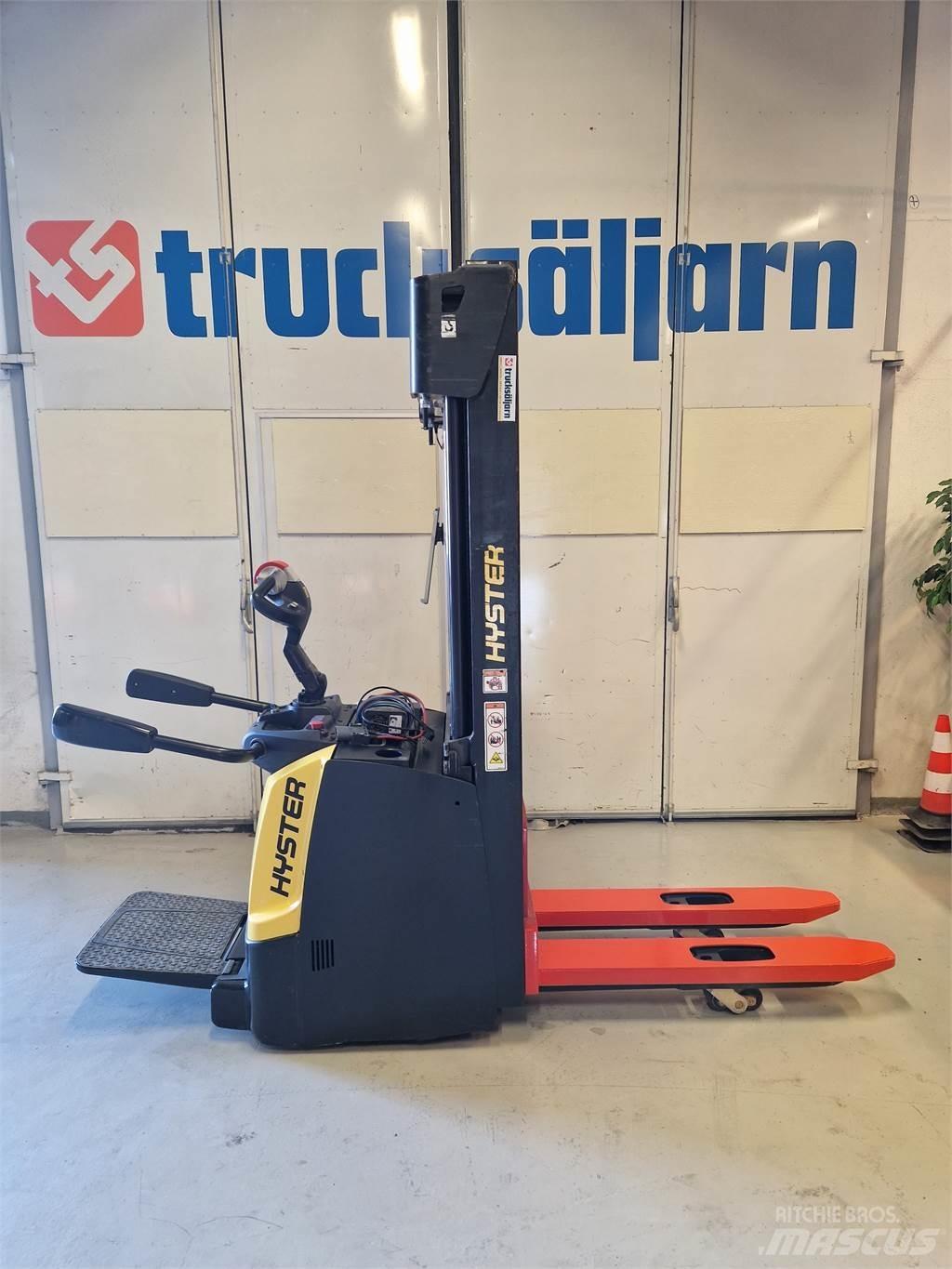 Hyster S1.4S IL Gerbeur accompagnant