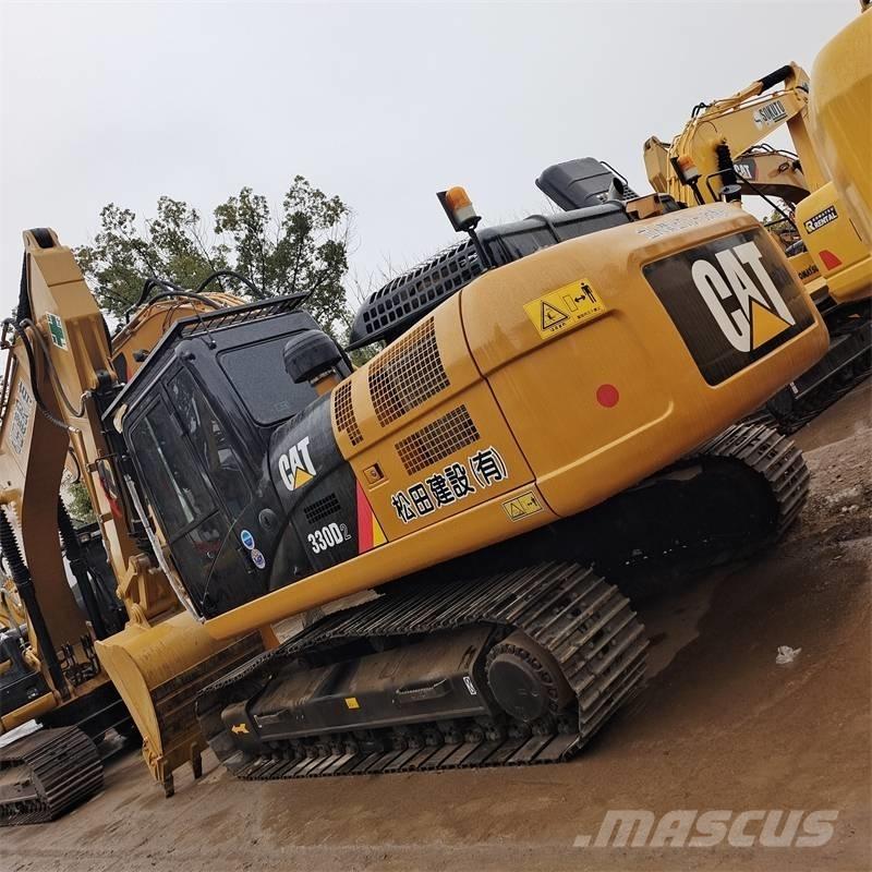 CAT 330 D2 Pelle sur chenilles