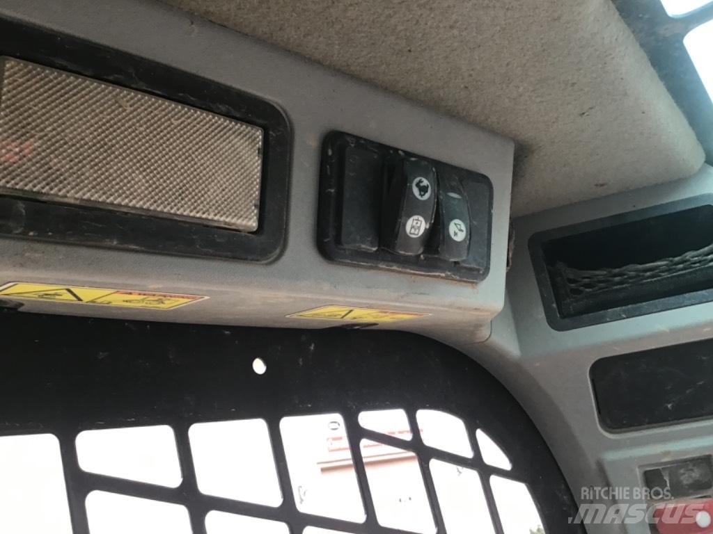 CAT 259 D Chargeuse compacte