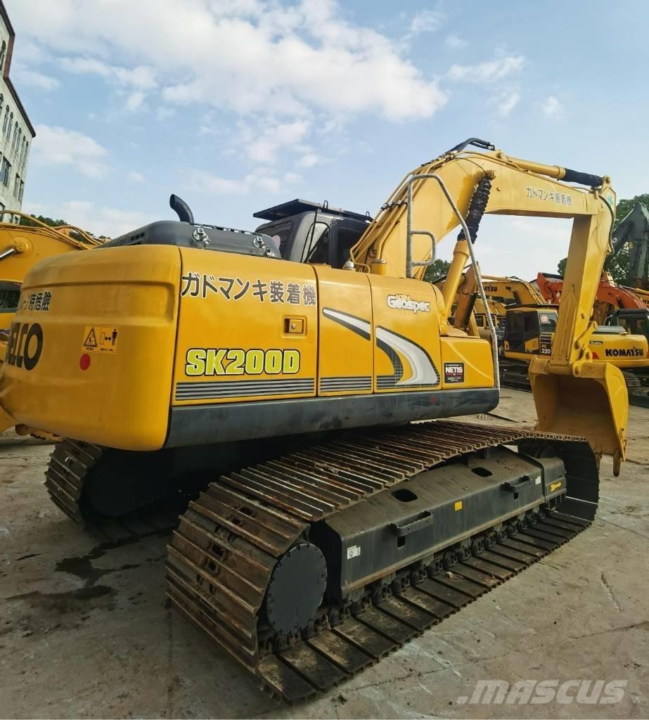 Kobelco SK 200 Pelle sur chenilles