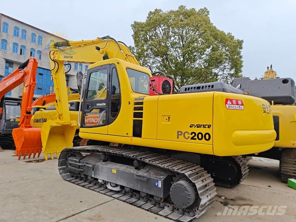 Komatsu PC 200-6 Pelle sur chenilles