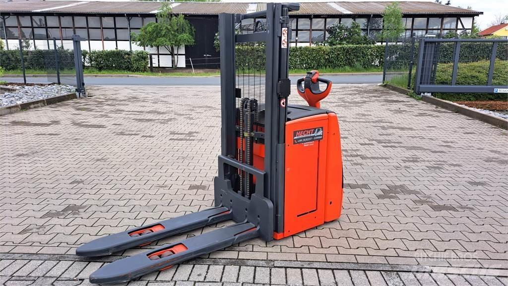 Linde L14- BR1173 Gerbeur accompagnant