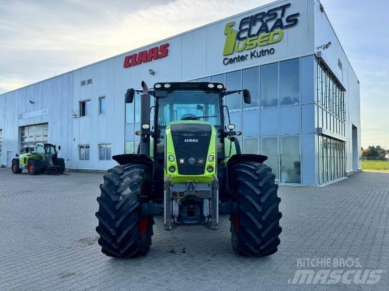 CLAAS AXION 810 Tracteur