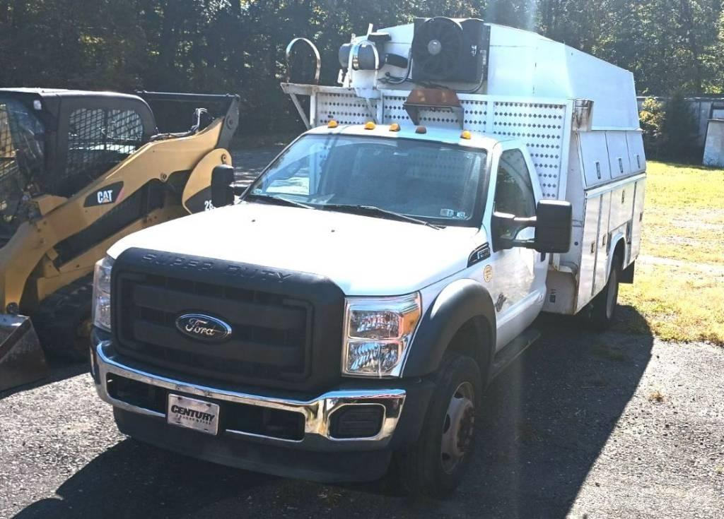 Ford F 550 XL SD Camions et véhicules municipaux