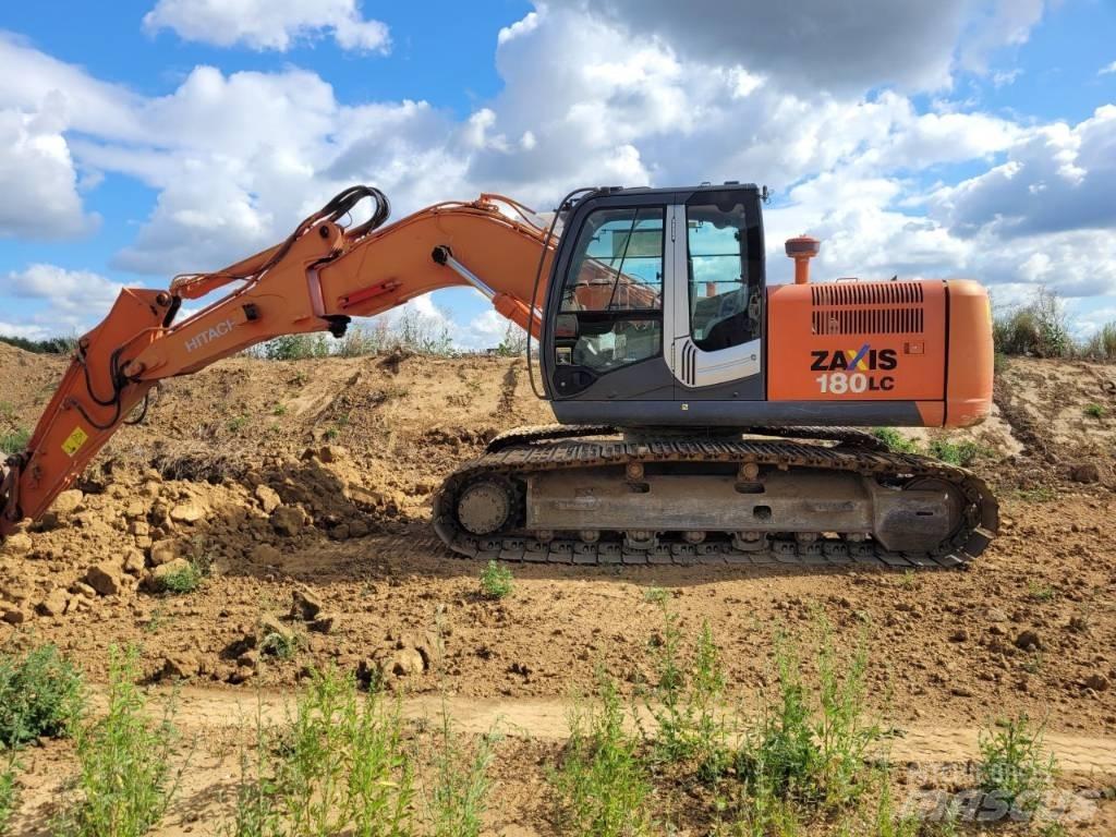 Hitachi 180 Pelle sur chenilles