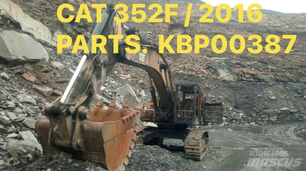 CAT 352 F Pelle sur chenilles