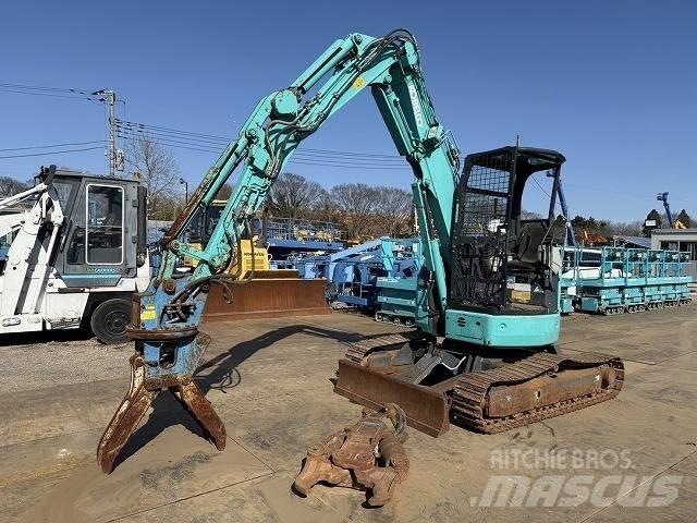 Kobelco SK30UR-6 Pelle de démolition