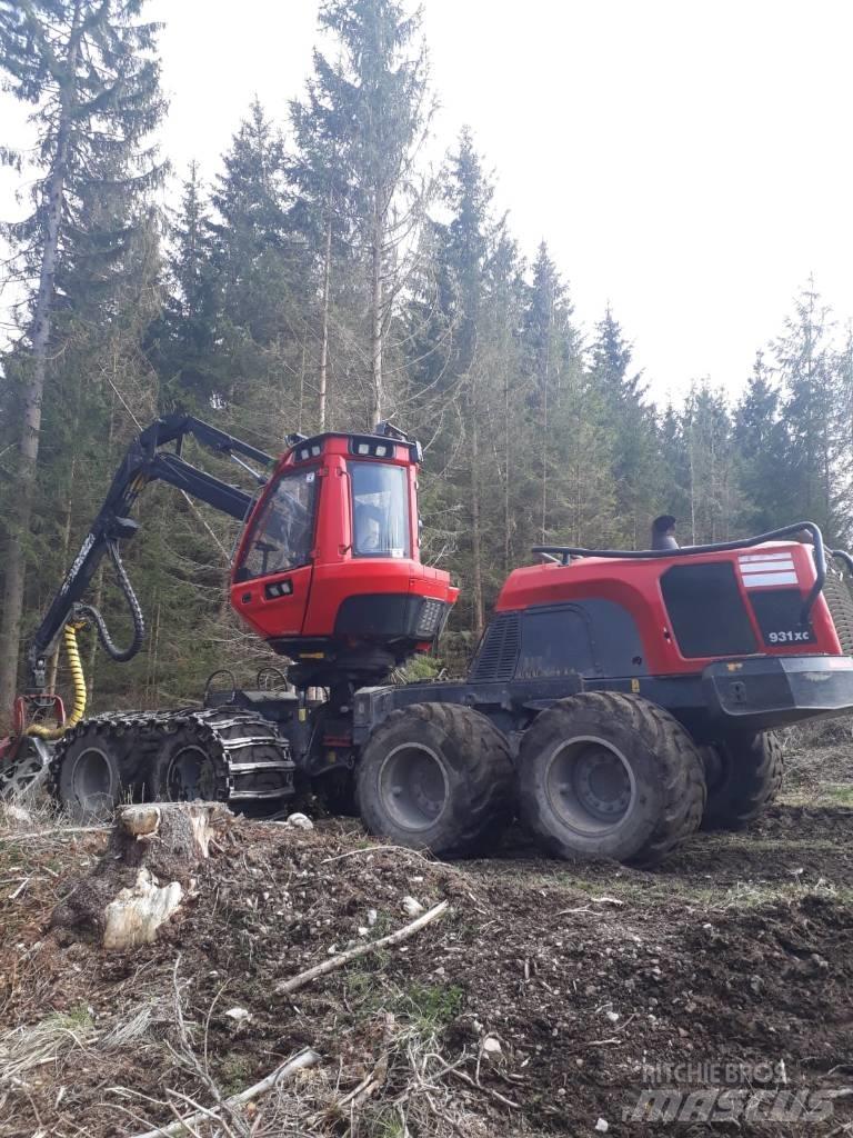 Komatsu 931 XC Abatteuse