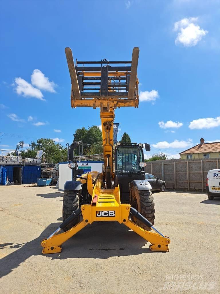 JCB 535 V 125 Chariot télescopique