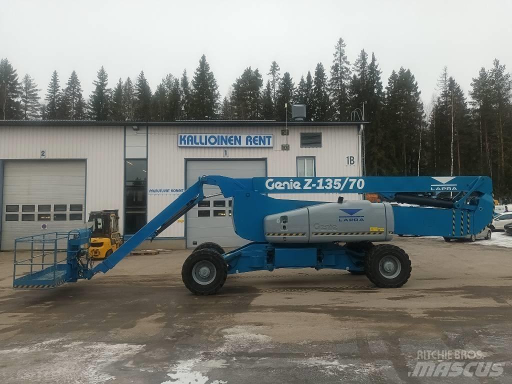 Genie Z 135/70 RT Nacelles articulées