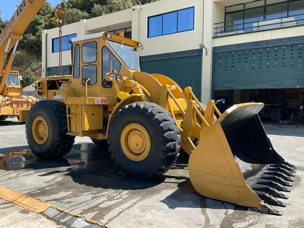CAT 966C Chargeuse sur pneus