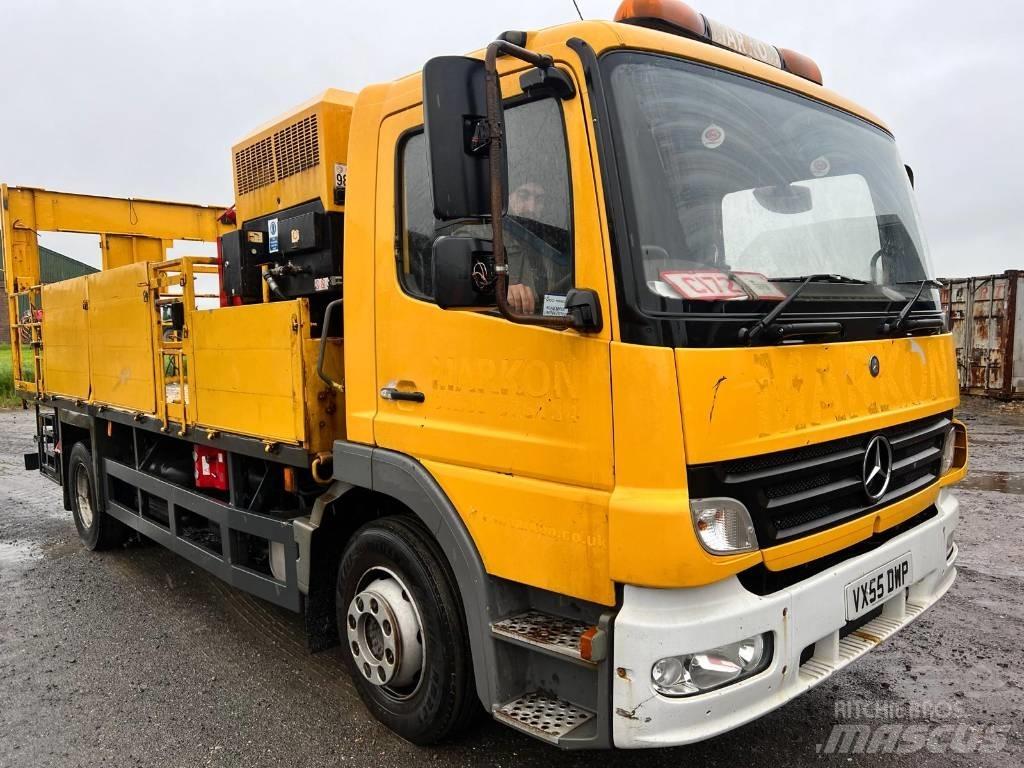 Mercedes-Benz 1318 Autre camion