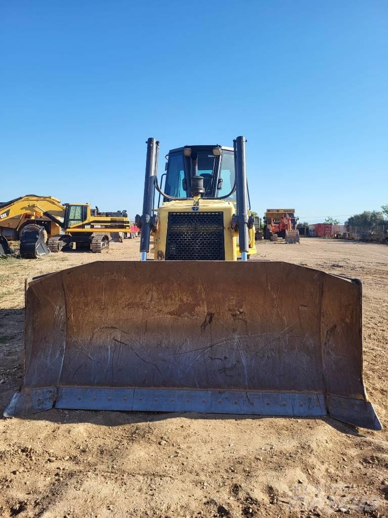 New Holland D 180 Bouteurs sur chenilles