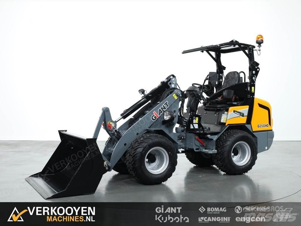 GiANT G2500 HD Chargeuse sur pneus