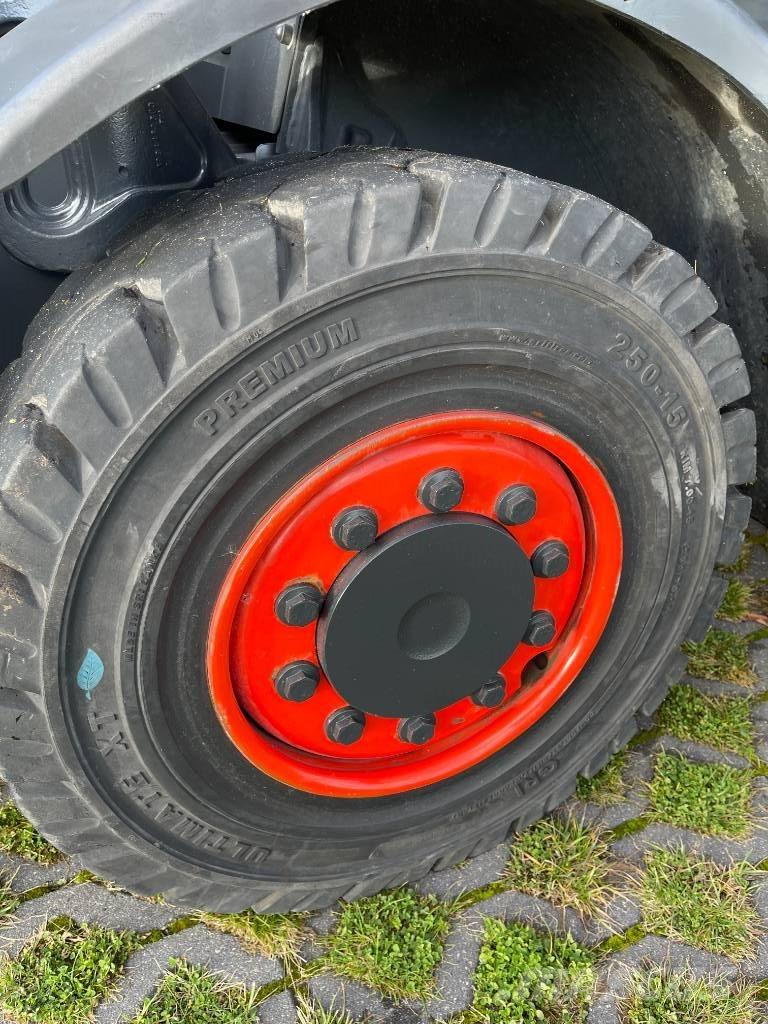 Linde H 40  CNG Chariots GPL