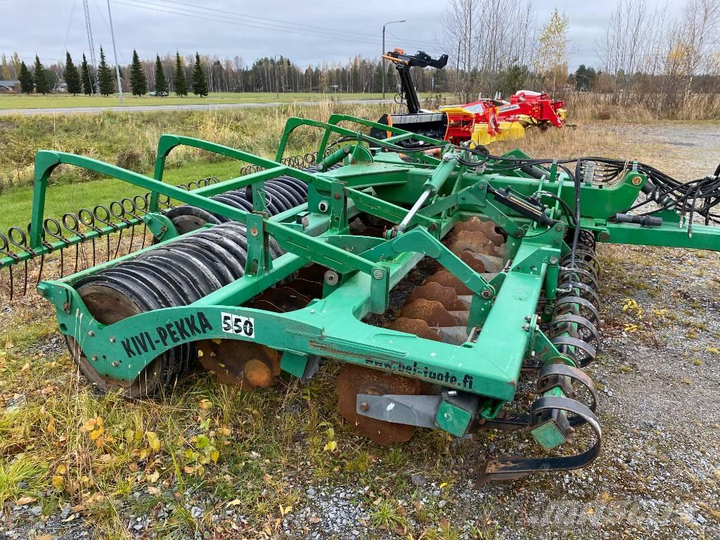 Kivi-Pekka LAMU 550 Crover crop