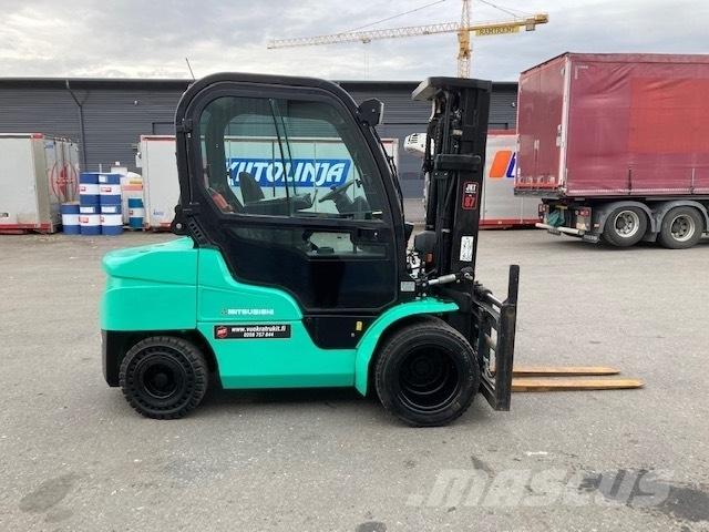 Mitsubishi FD35N Chariots diesel