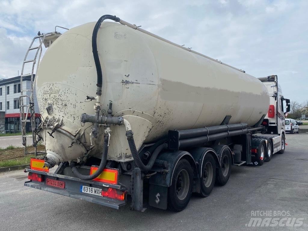 Spitzer SK2458CAL Semi remorque citerne