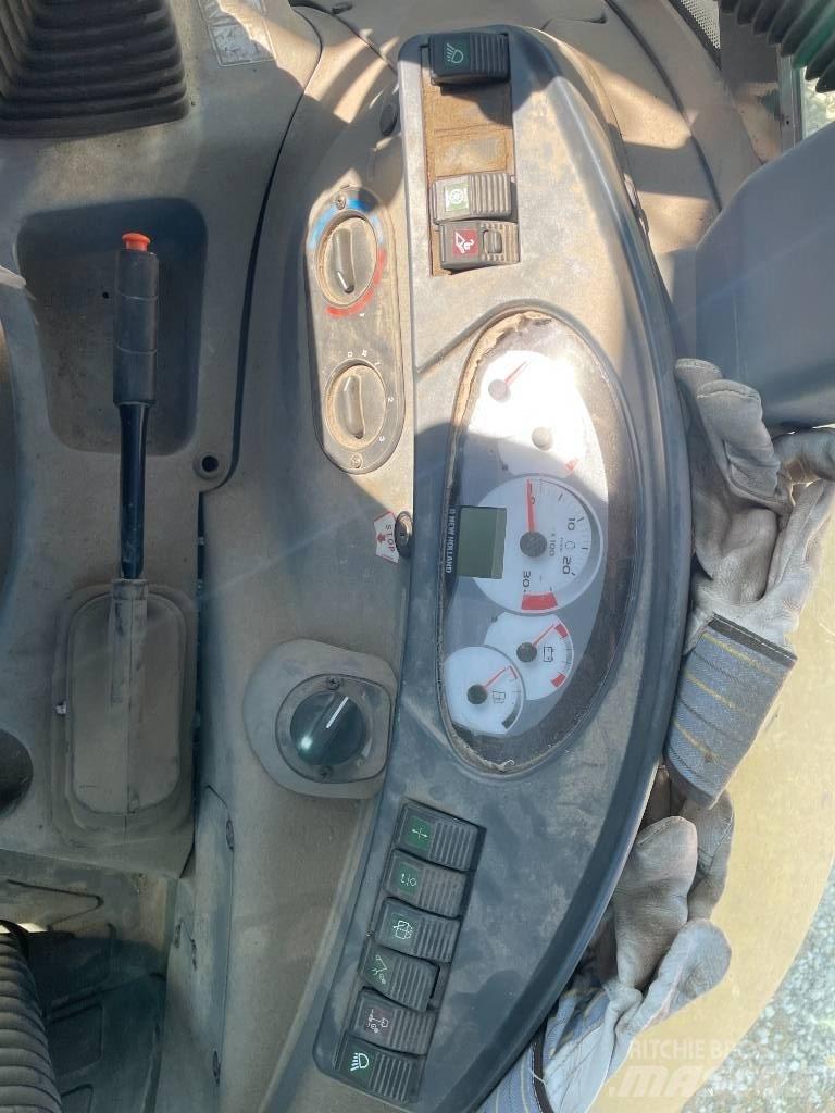 New Holland B 110 C Tractopelle