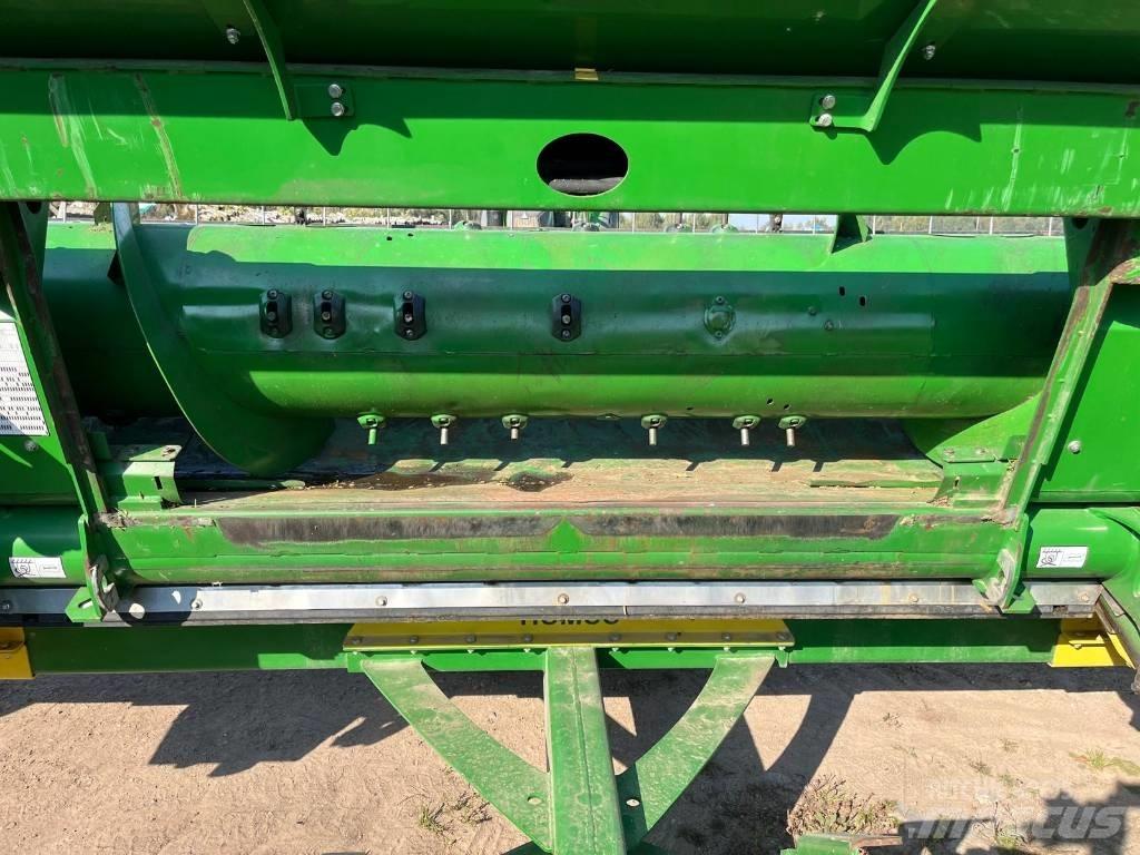 John Deere W 650 i Moissonneuse batteuse