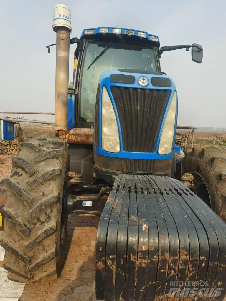 New Holland T8040 Tracteur