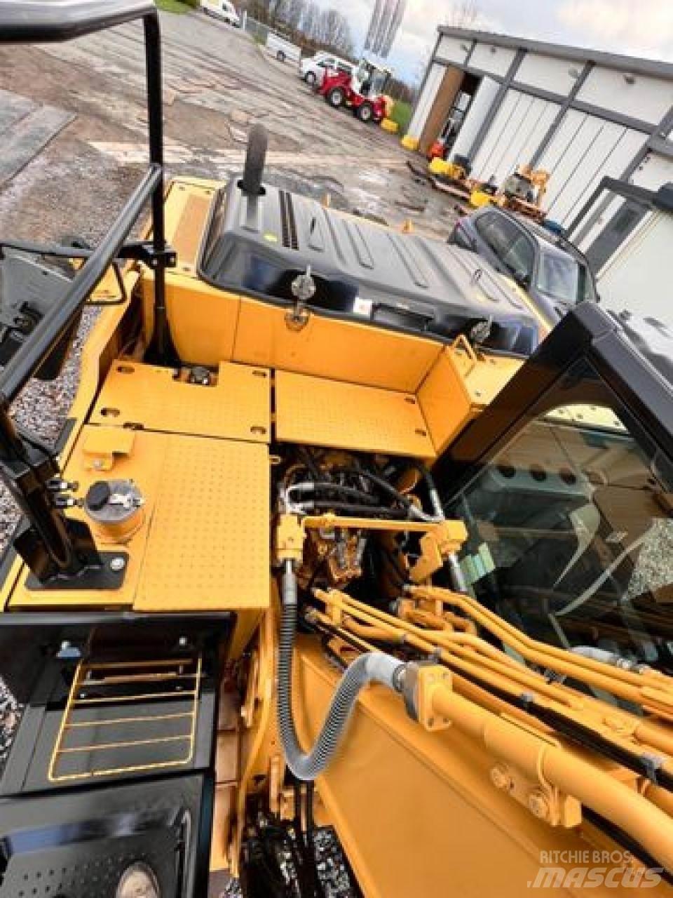 CAT 318EL + HS21 Pelle sur chenilles