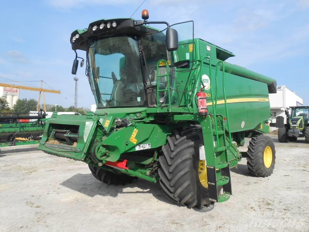 John Deere T550i Moissonneuse batteuse