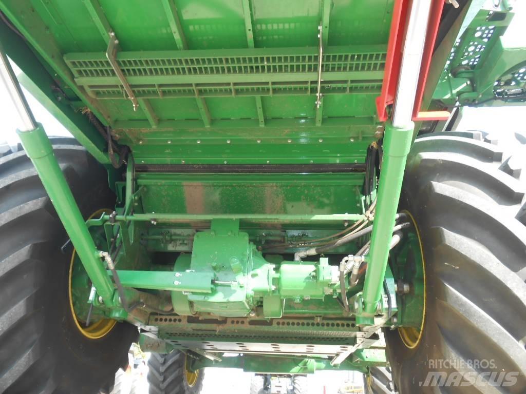 John Deere T550i Moissonneuse batteuse