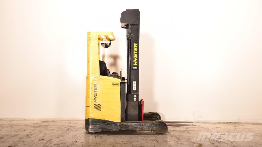 Hyster R 1.4 Chariot à mât rétractable