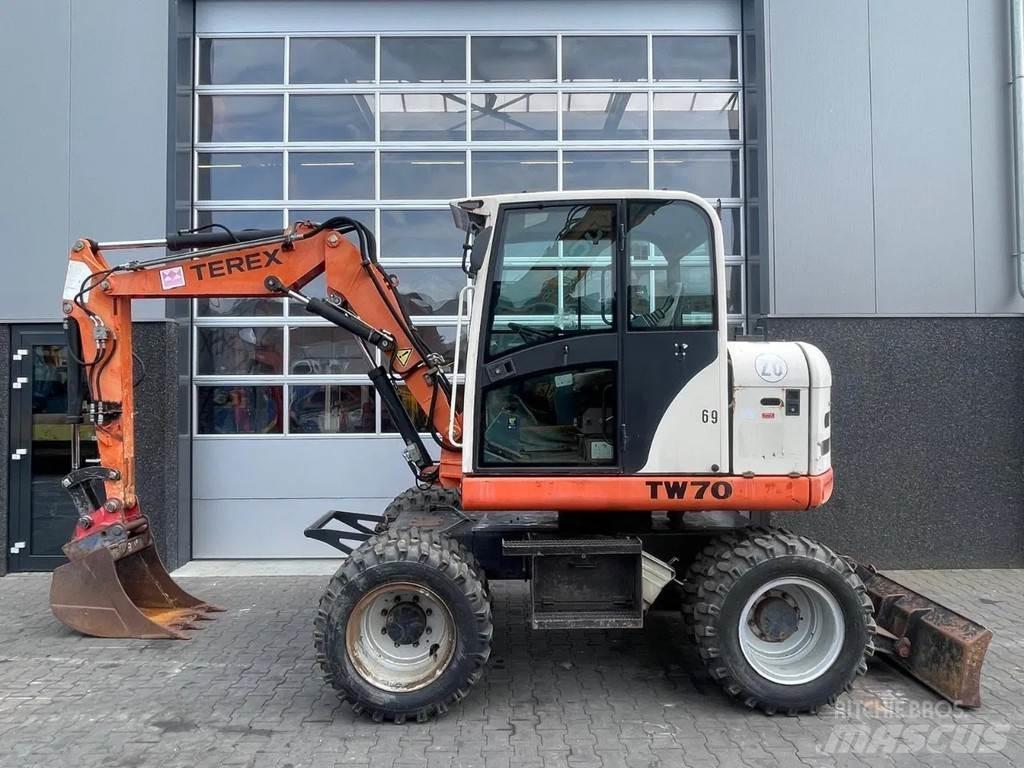 Terex TW70 Mini pelle < 7t
