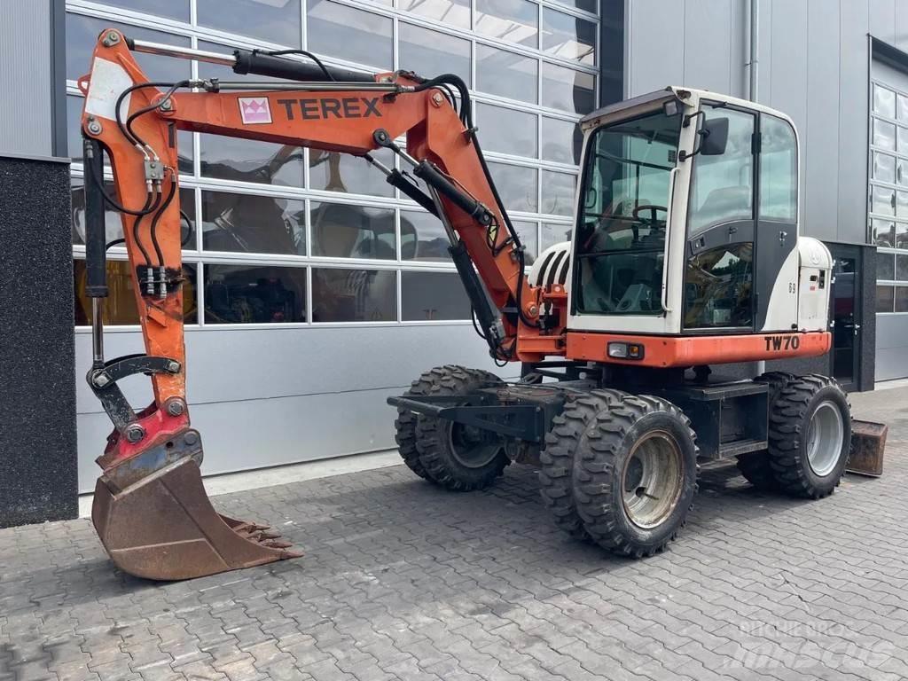 Terex TW70 Mini pelle < 7t