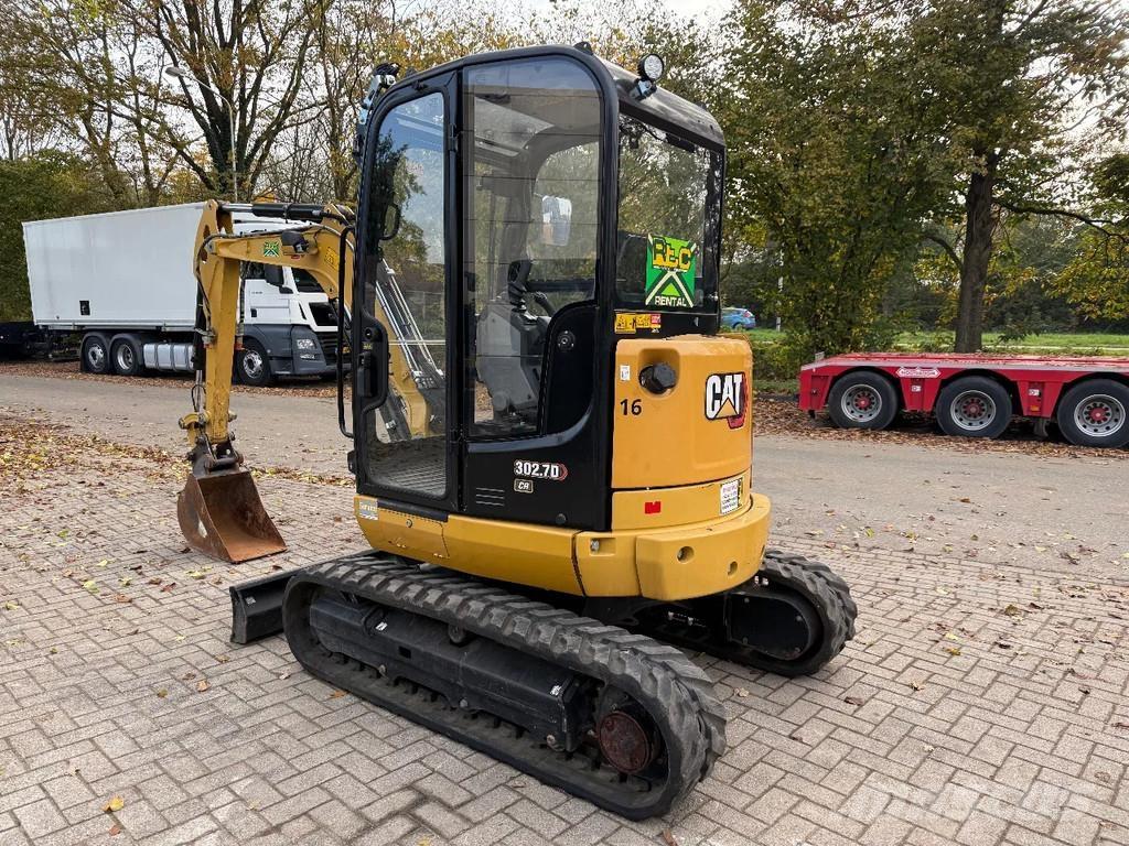 CAT 302.7D Mini pelle < 7t
