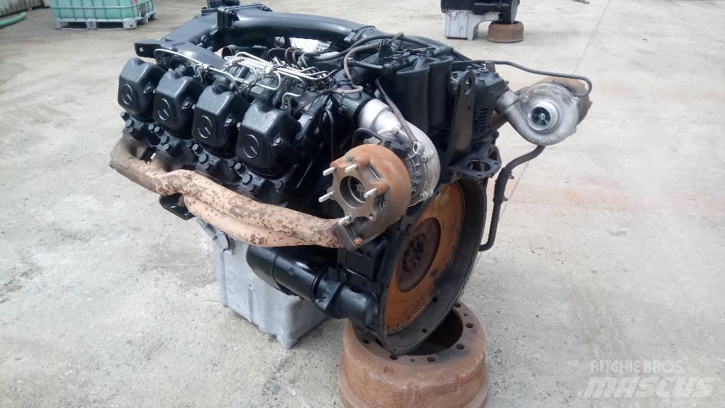 Mercedes-Benz OM 402 Moteur