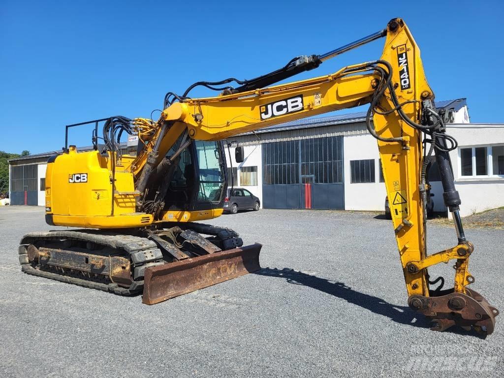 JCB JZ 140 LC Pelle sur chenilles