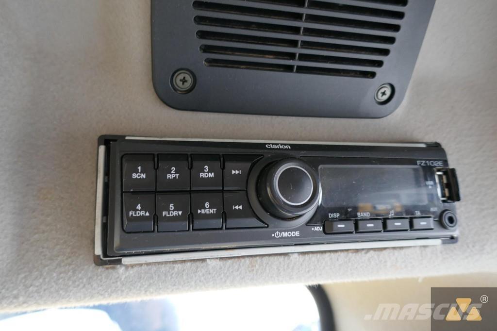 CAT 320FL Pelle sur chenilles