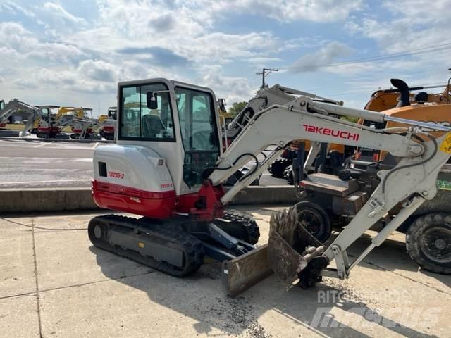 Takeuchi TB235 Mini pelle < 7t