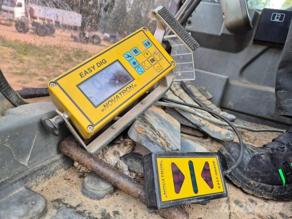 Volvo EC 240 B LC Pelle sur chenilles