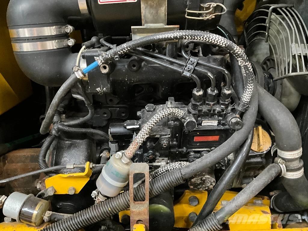Yanmar B 25 V Mini pelle < 7t