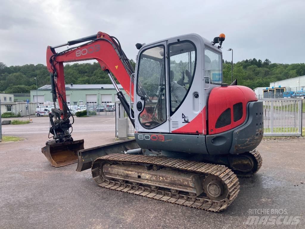Neuson 8003 Mini pelle 7t-12t