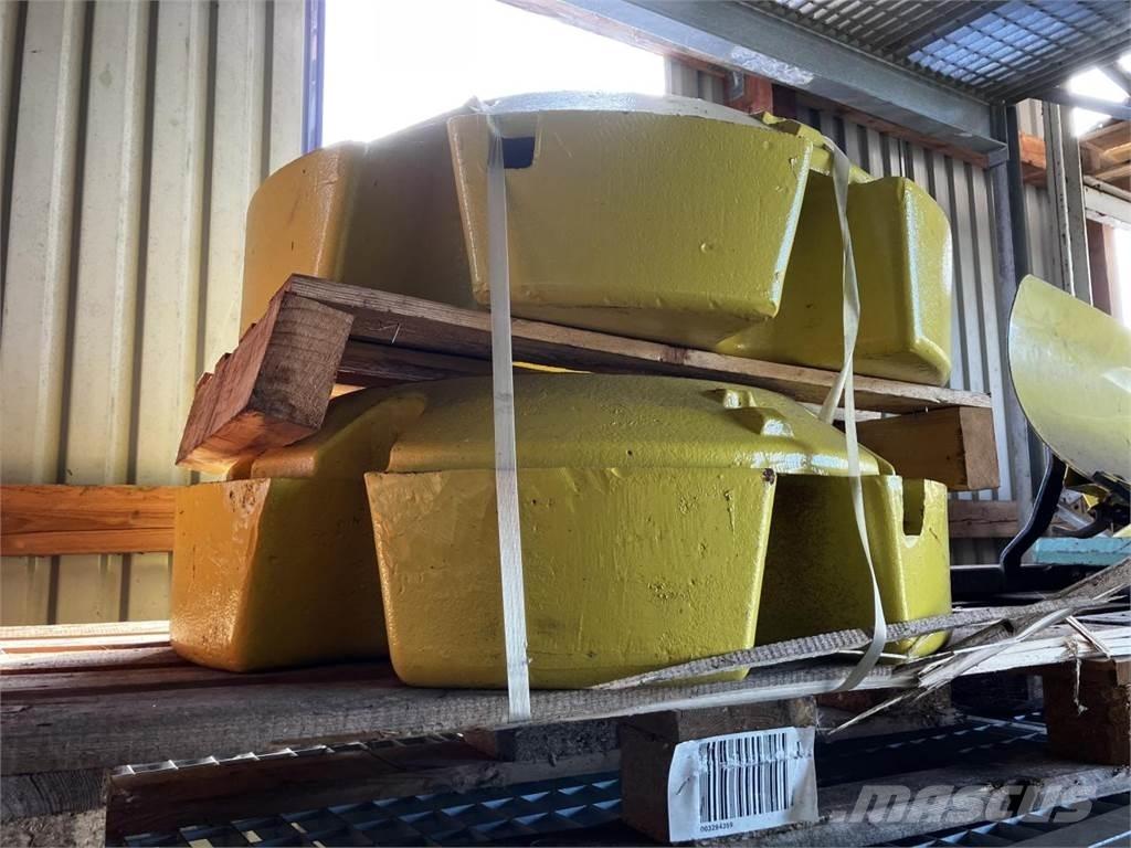 John Deere 620 kg Autres équipements pour tracteur