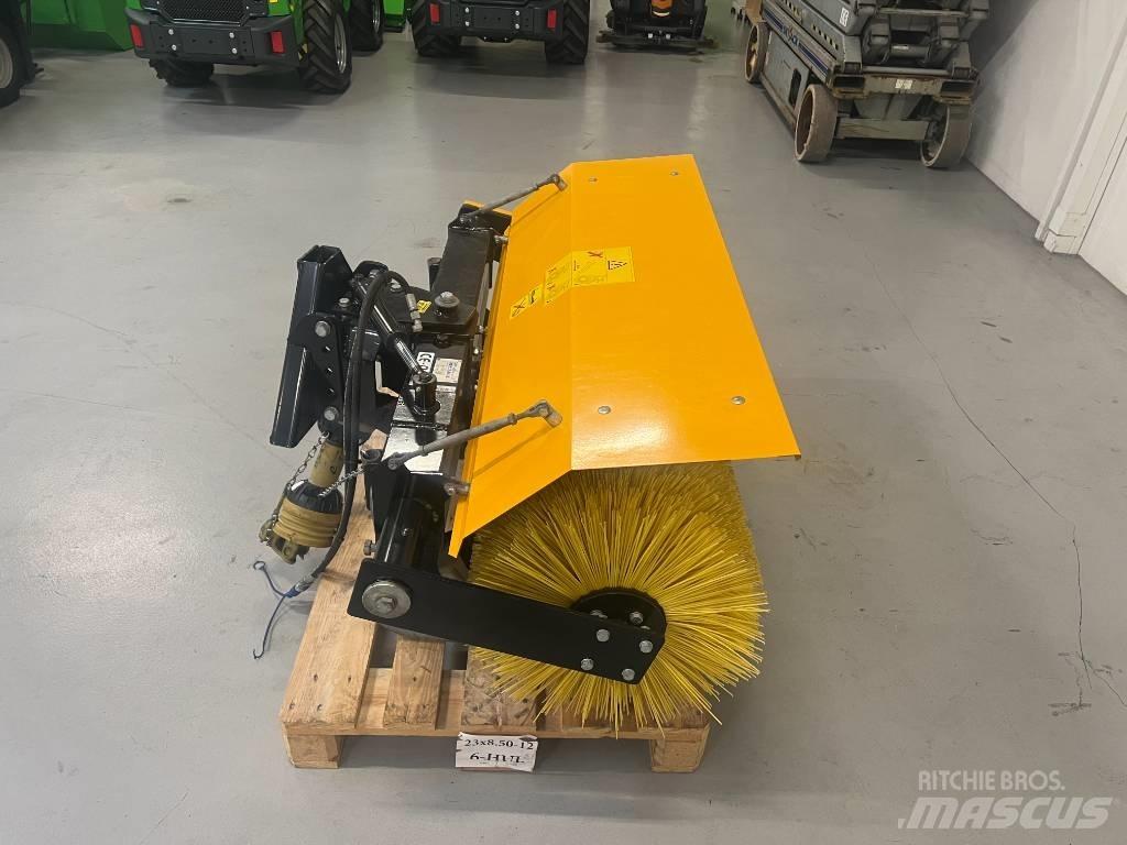 GMR FF 1300 LSA Balayeuse / Autolaveuse