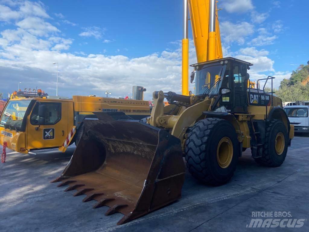 CAT 966M XE Chargeuse sur pneus