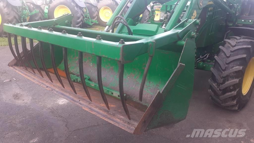 John Deere 6110 R Tracteur