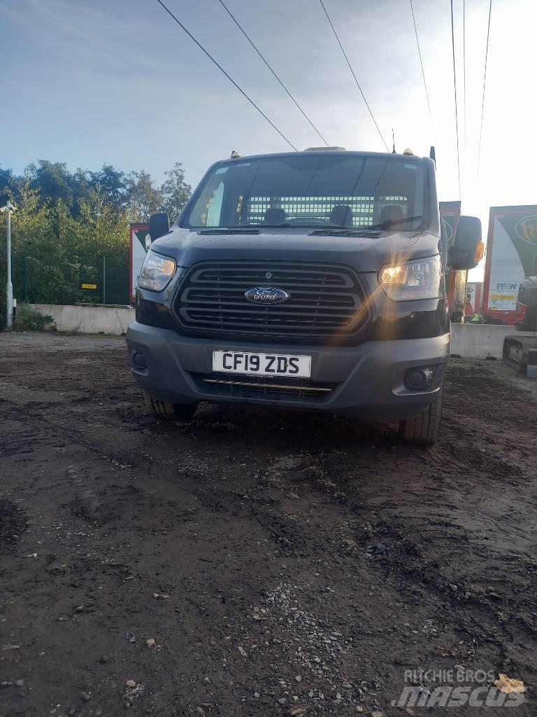Ford Transit 350 Camion plateau
