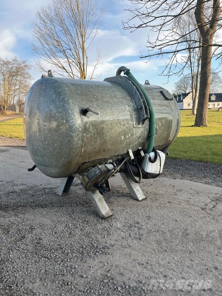 Gøma Fronttank Tonne à lisier