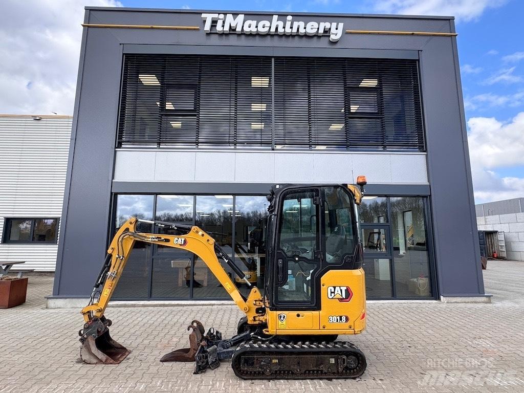 CAT 301.8 Mini pelle < 7t