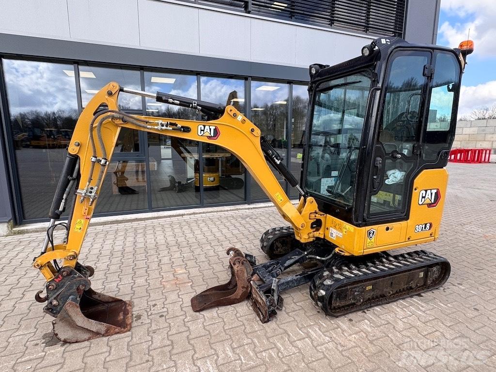 CAT 301.8 Mini pelle < 7t