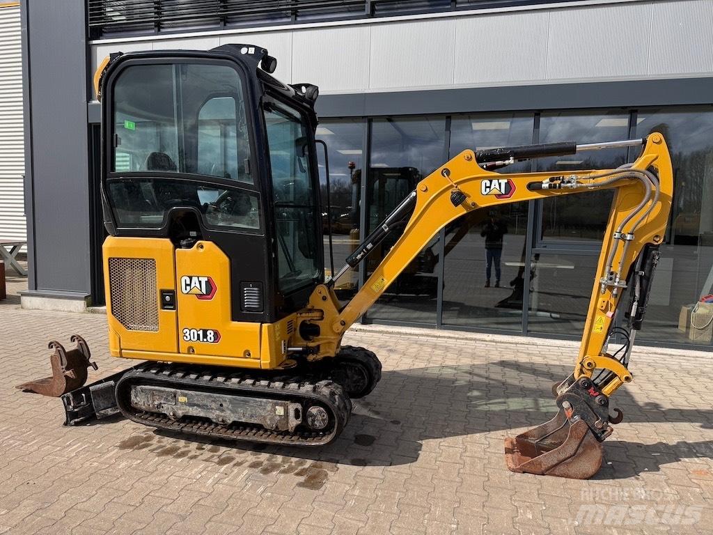 CAT 301.8 Mini pelle < 7t