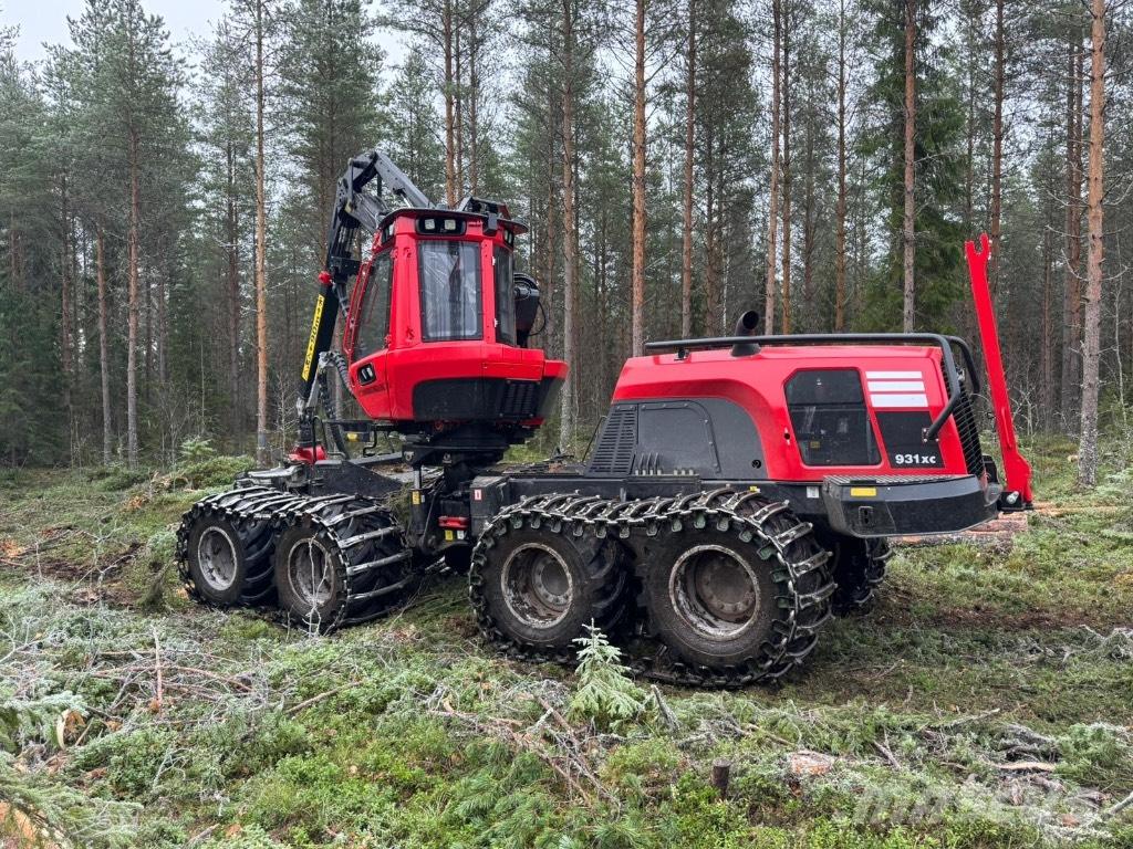 Komatsu 931 XC Abatteuse