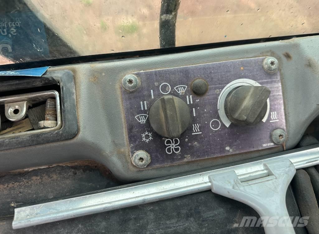 CAT 963 C Chargeuse sur chenilles